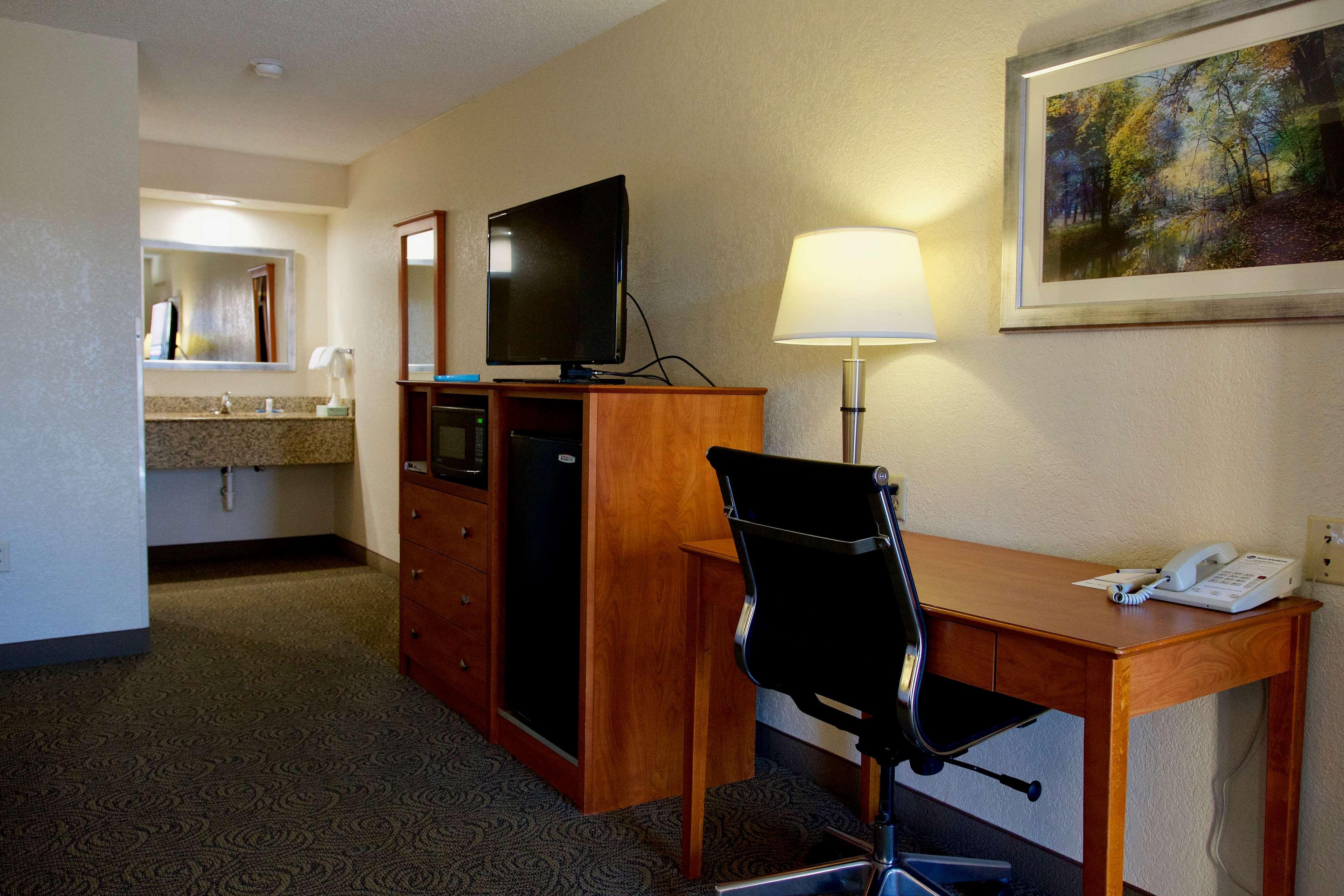 Best Western Thunderbird Motel Cookeville Exterior photo
