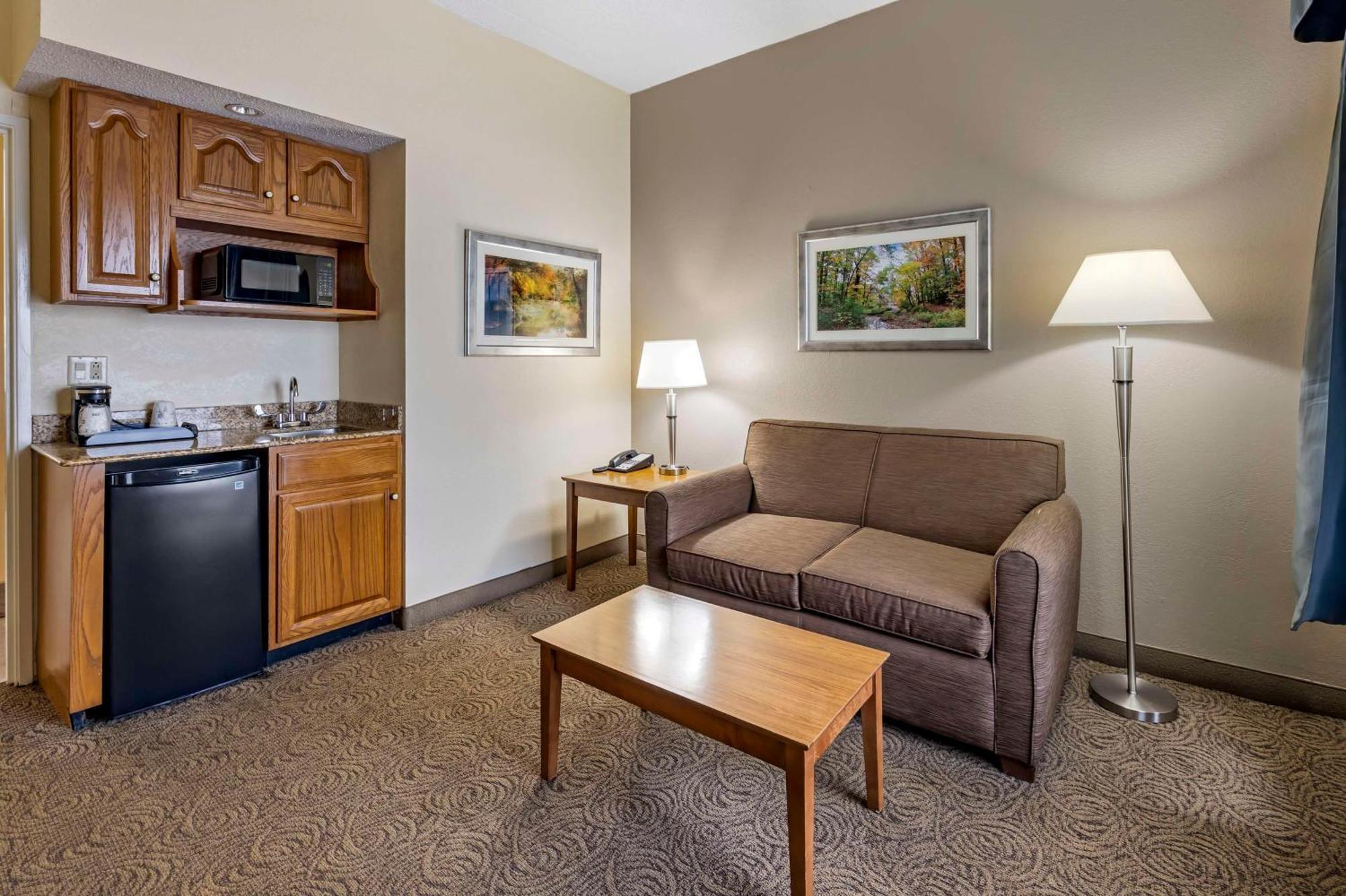 Best Western Thunderbird Motel Cookeville Exterior photo